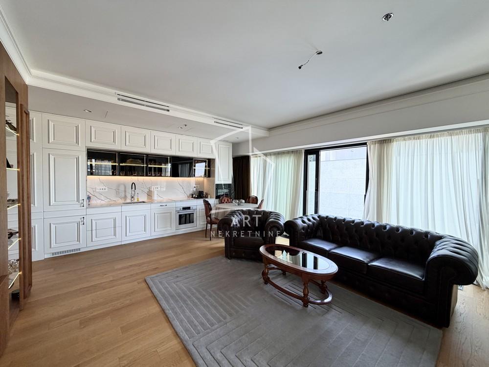Stan na prodaju u Beogradu, Novi Beograd, trosoban, 95m2, cena 550000 evra