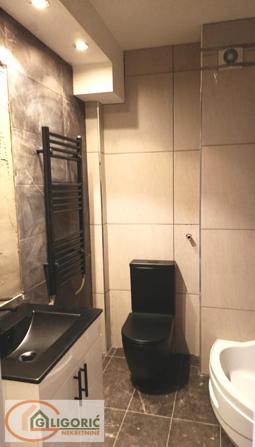 Stan na prodaju u Beogradu, Crveni Krst, trosoban, 66m2, cena 228000 evra