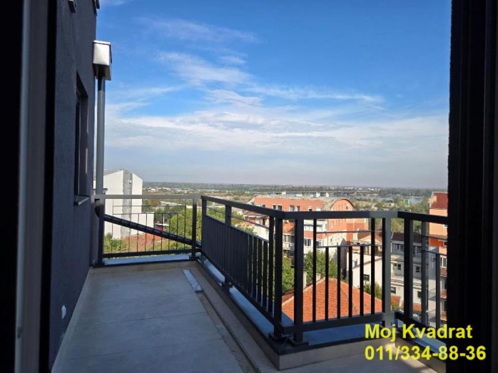 Stan na prodaju u Beogradu, Karaburma, cetvorosoban, 124m2, cena 382074 evra