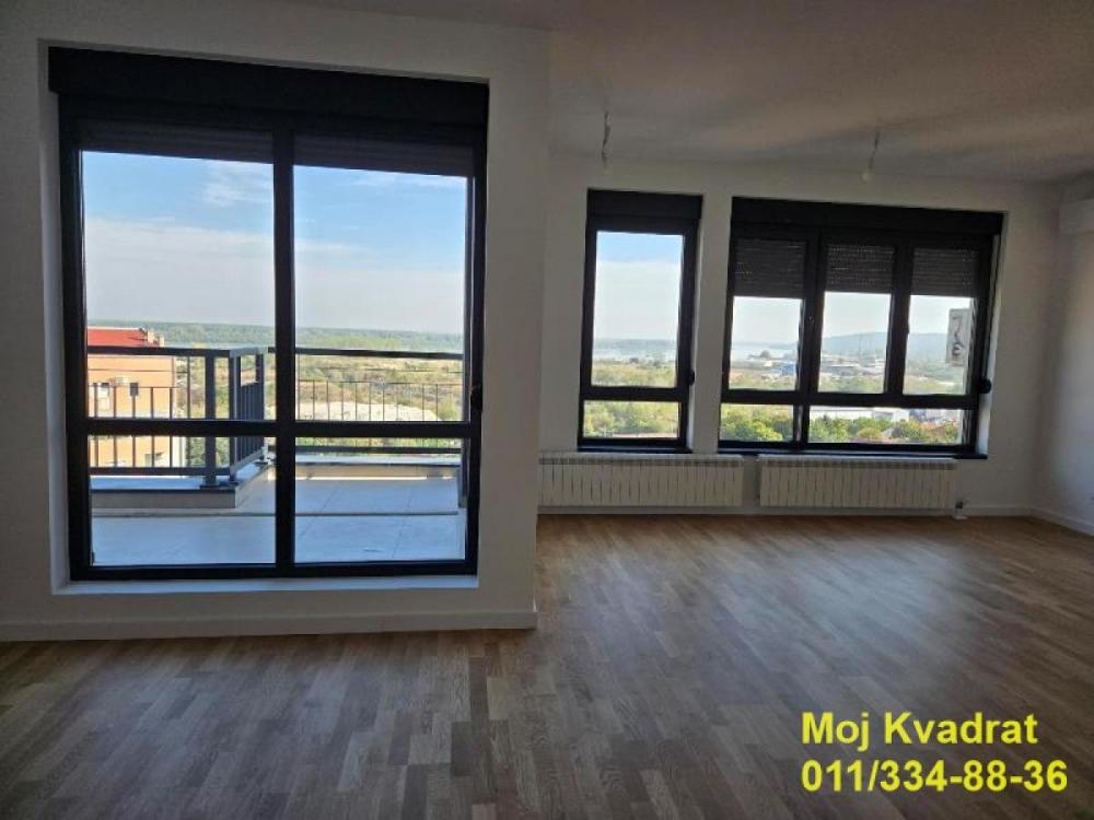 Stan na prodaju u Beogradu, Karaburma, cetvorosoban, 124m2, cena 382074 evra