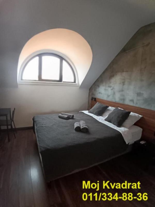 Stan na prodaju u Beogradu, Zemun centar, cetvorosoban, 109m2, cena 350000 evra