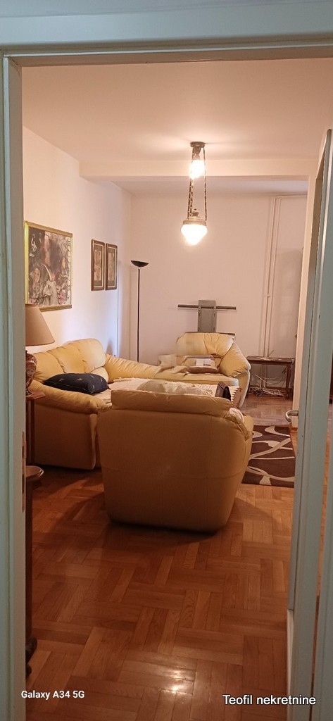 Stan na prodaju u Beogradu, Vračar, dvosoban, 58m2, cena 220000 evra