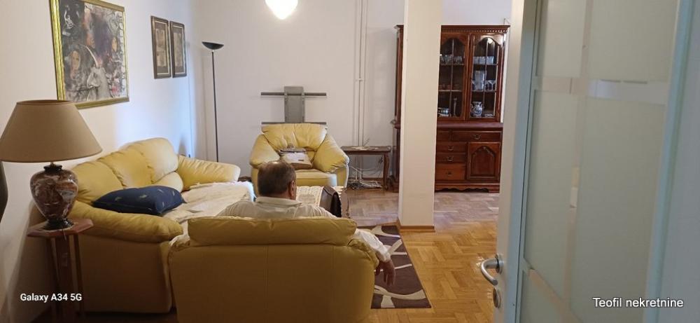 Stan na prodaju u Beogradu, Vračar, dvosoban, 58m2, cena 220000 evra