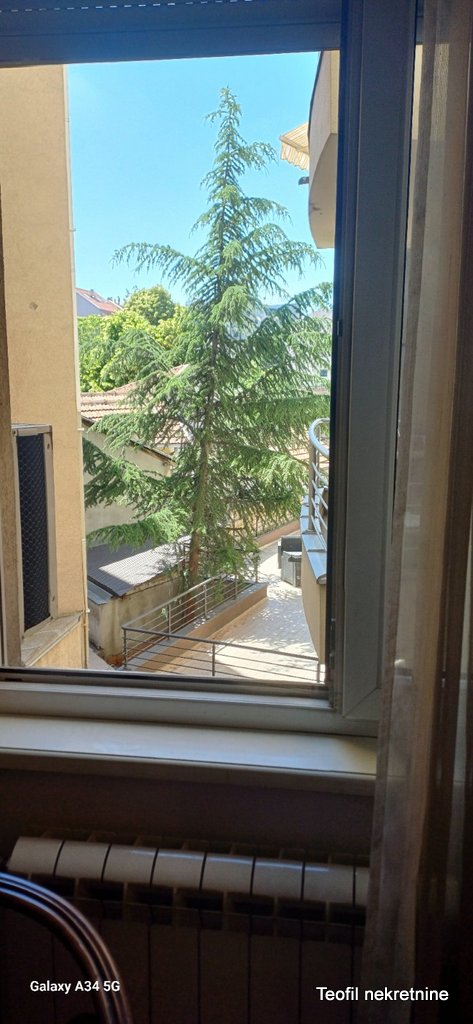 Stan na prodaju u Beogradu, Vračar, dvosoban, 58m2, cena 220000 evra