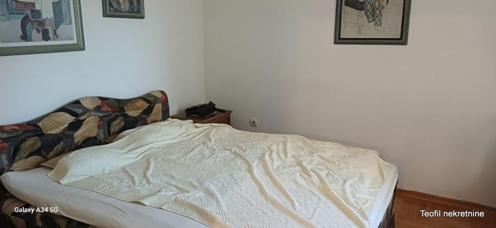 Stan na prodaju u Beogradu, Vračar, dvosoban, 58m2, cena 220000 evra