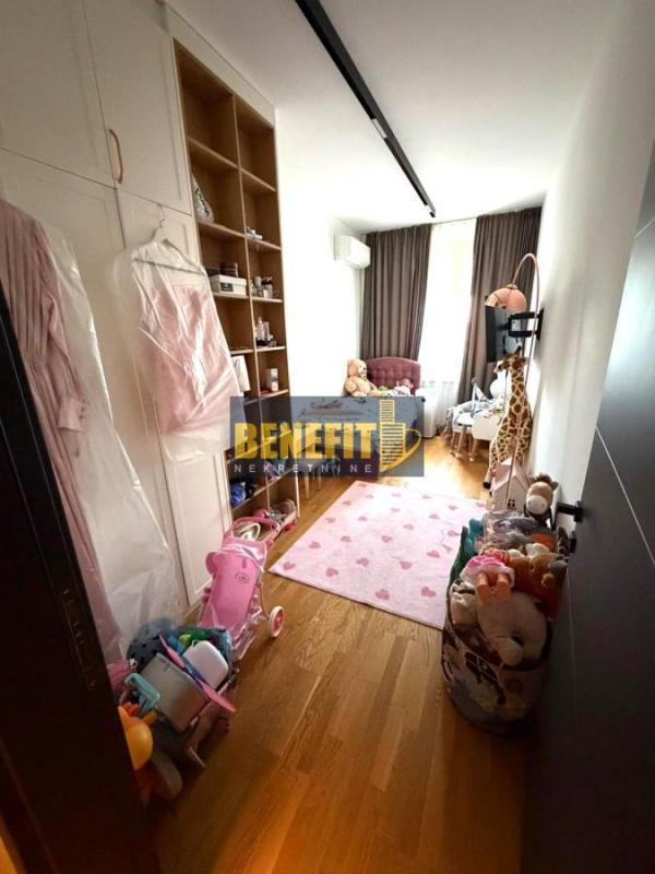 Stan na prodaju u Beogradu, Novi Beograd blok 45 (TC Enjub), 145m2, cena 590000 evra