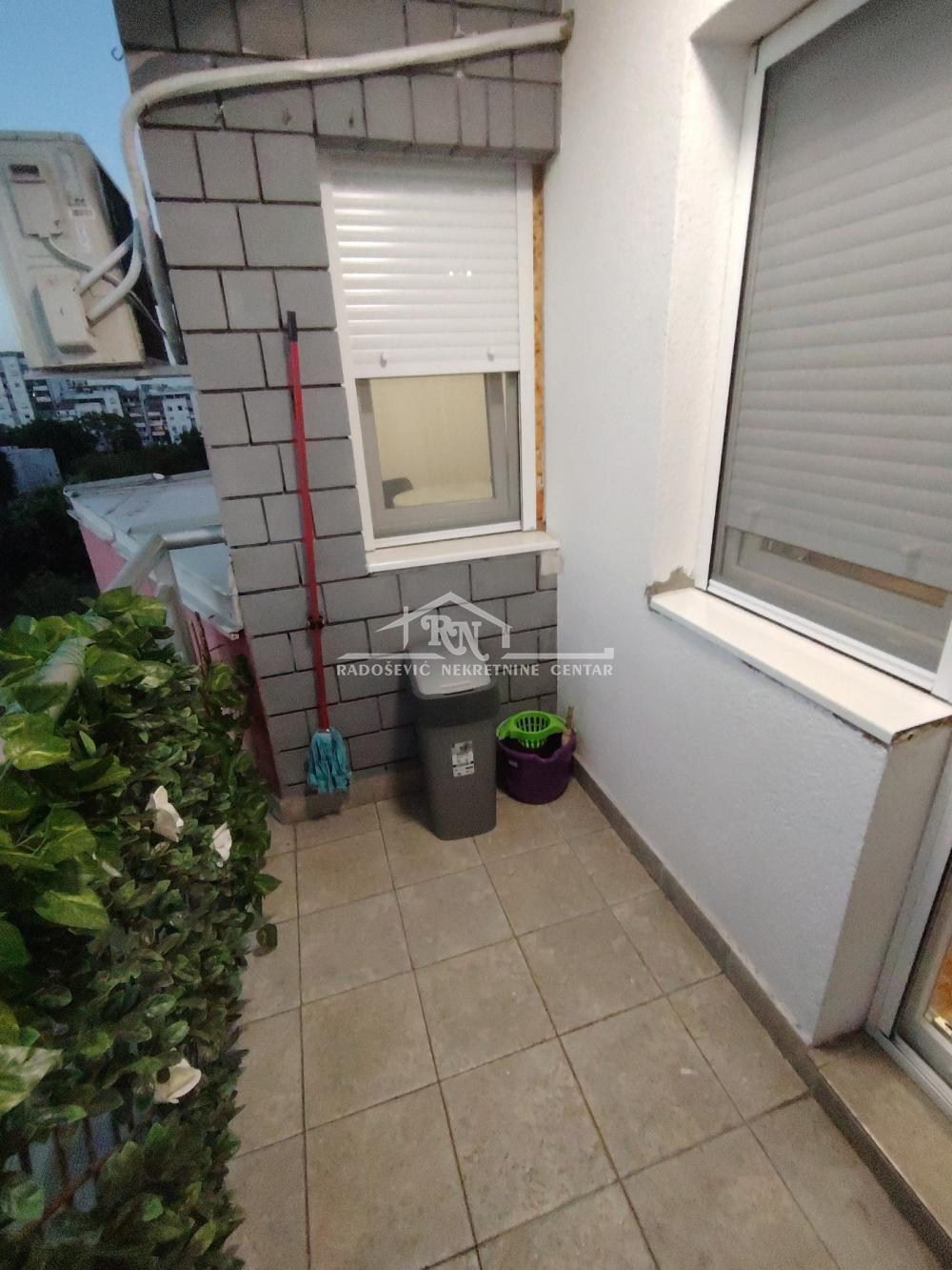 Stan na prodaju u Beogradu, Novi Beograd blok 63, dvosoban, 51m2, cena 232000 evra