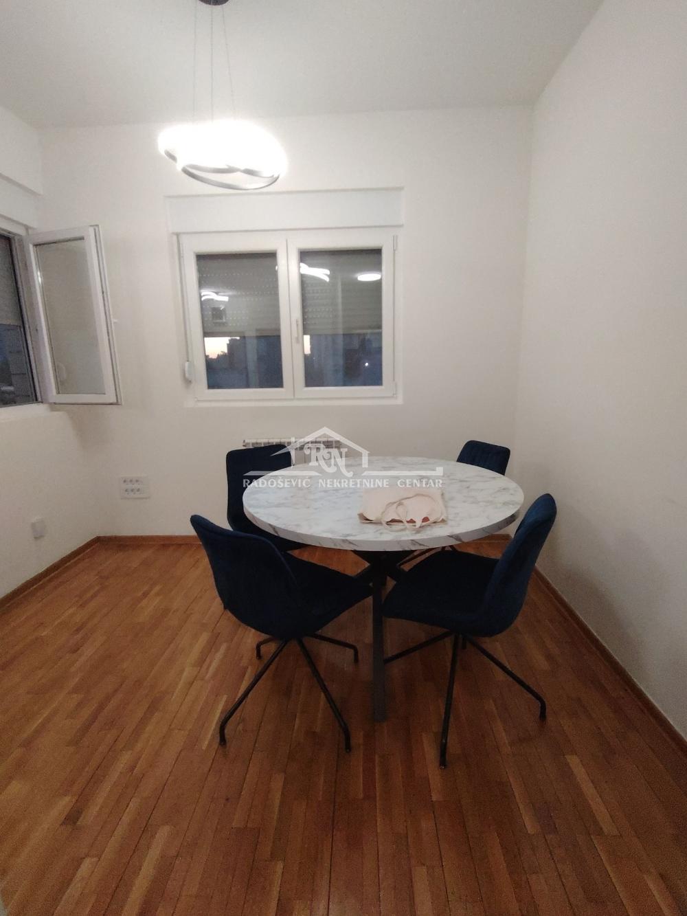 Stan na prodaju u Beogradu, Novi Beograd blok 63, dvosoban, 51m2, cena 232000 evra