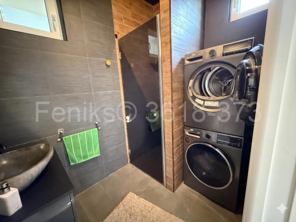 Stan na prodaju u Beogradu, Kalenić pijaca, trosoban, 90m2, cena 375000 evra