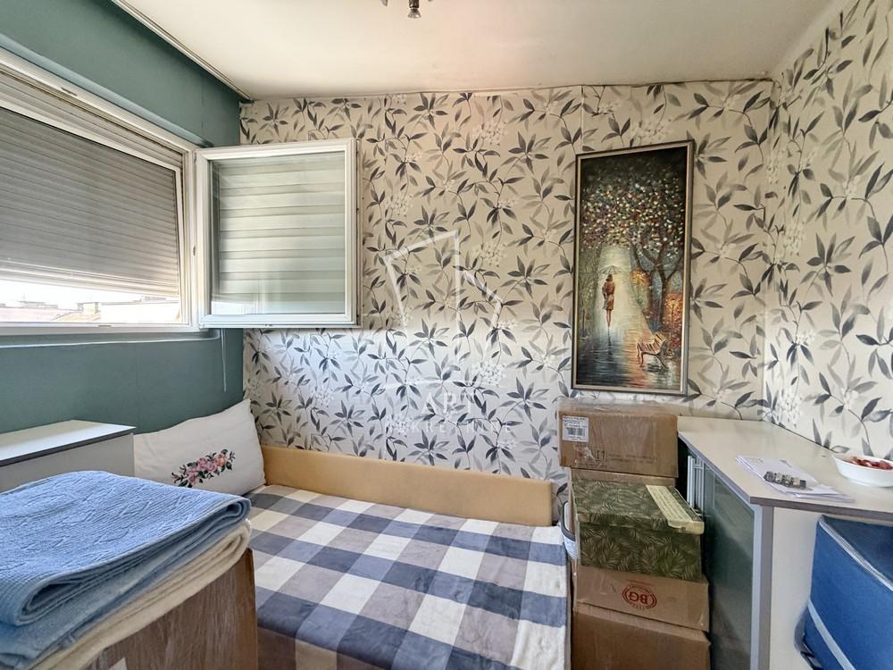 Stan na prodaju u Beogradu, Novi Beograd, jednoiposoban, 43m2, cena 140000 evra