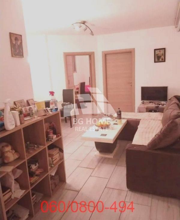 Stan na prodaju u Beogradu, Zemun, trosoban, 55m2, cena 110000 evra