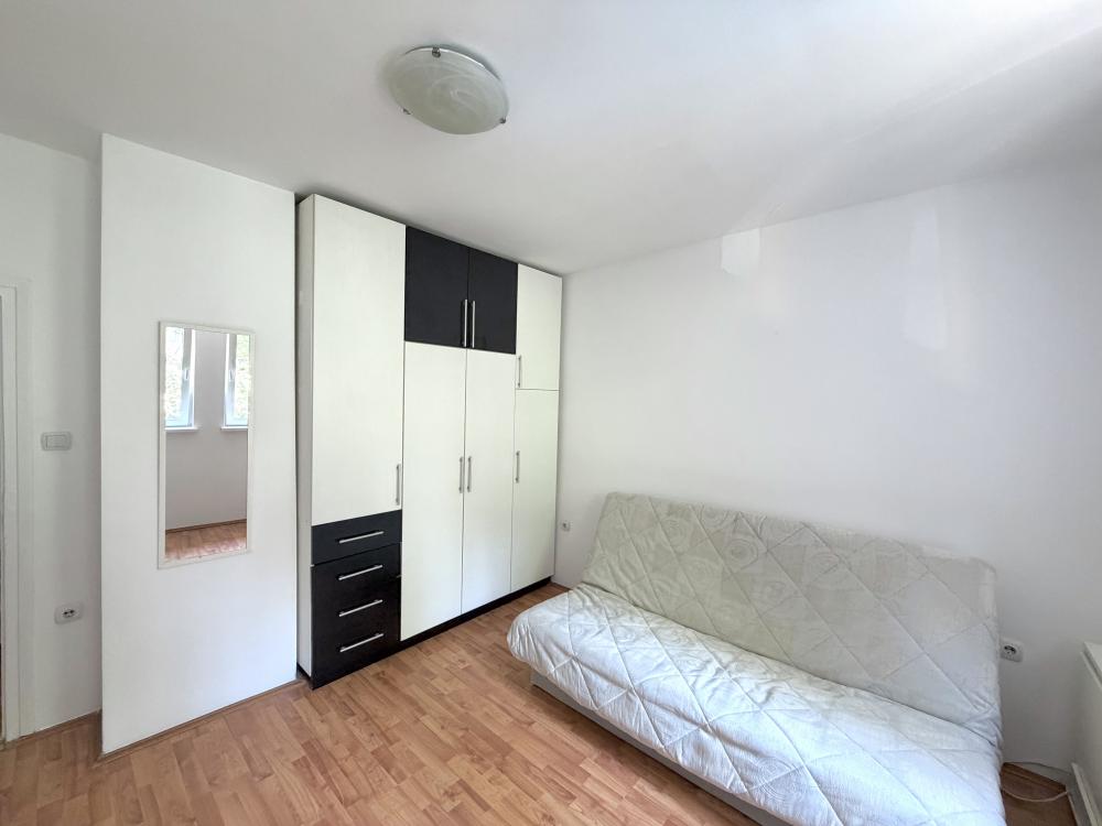 Stan na prodaju u Beogradu, Karaburma, jednosoban, 35m2, cena 110000 evra
