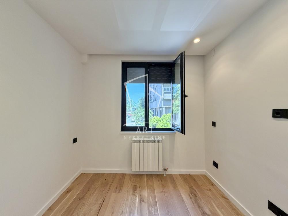 Stan na prodaju u Beogradu, Senjak, dvosoban, 66m2, cena 231000 evra