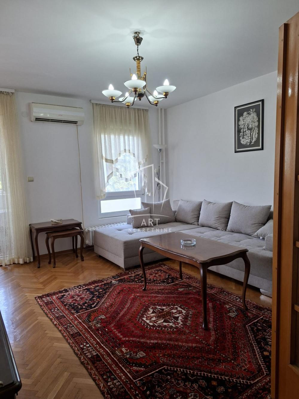 Stan na prodaju u Beogradu, Banovo brdo, dvosoban, 55m2, cena 205000 evra