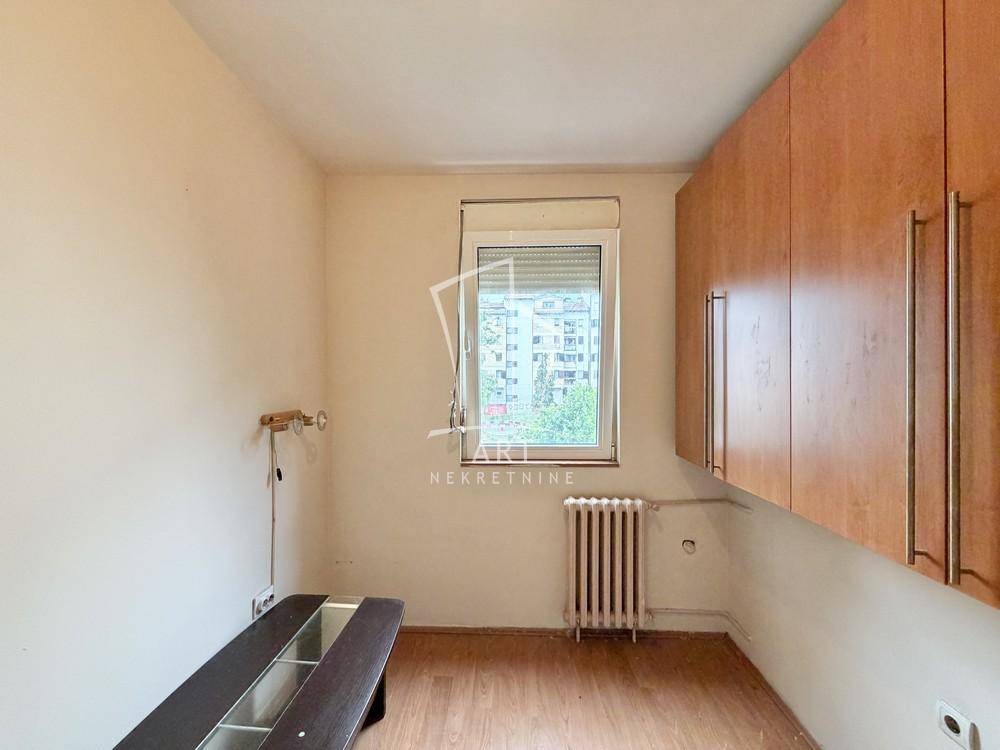 Stan na prodaju u Beogradu, Mirijevo, jednoiposoban, 37m2, cena 130000 evra