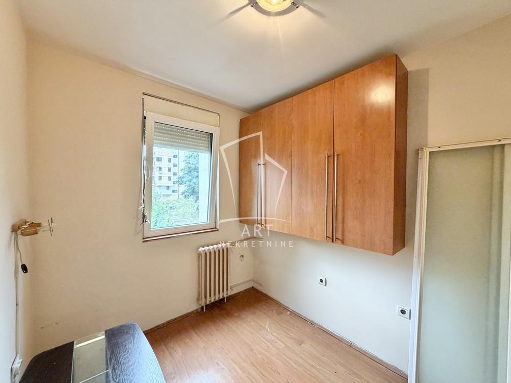 Stan na prodaju u Beogradu, Mirijevo, jednoiposoban, 37m2, cena 130000 evra
