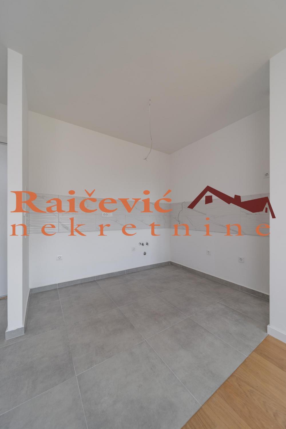 Stan na prodaju u Beogradu, Trošarina, dvoiposoban, 66m2, cena 229900 evra
