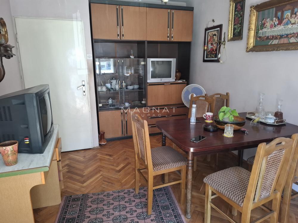 Stan na prodaju u Beogradu, Žarkovo, 120m2, cena 145000 evra