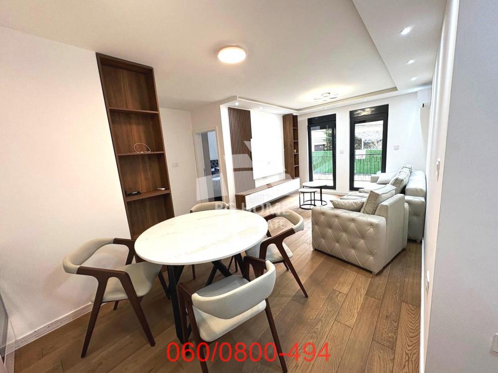 Stan na prodaju u Beogradu, Pašino brdo, dvosoban, 54m2, cena 240000 evra