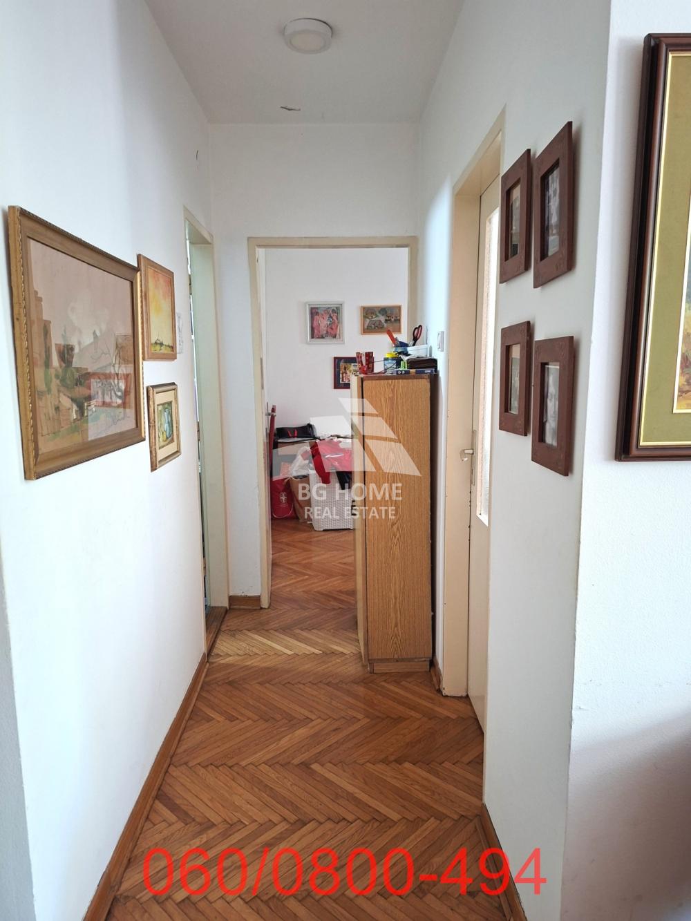 Stan na prodaju u Beogradu, Zvezdara 2, troiposoban, 62m2, cena 200000 evra