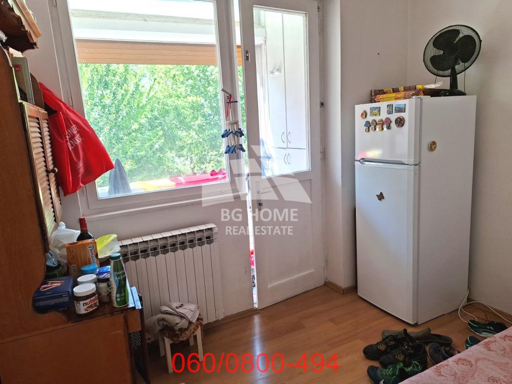 Stan na prodaju u Beogradu, Zvezdara 2, troiposoban, 62m2, cena 200000 evra