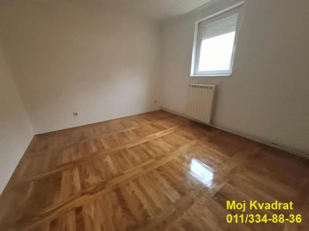 Stan na prodaju u Beogradu, Višnjička banja, dvosoban, 60m2, cena 175000 evra