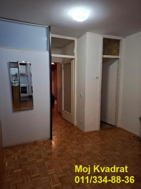Stan na prodaju u Beogradu, Cerak vinogradi, cetvorosoban, 83m2, cena 248000 evra