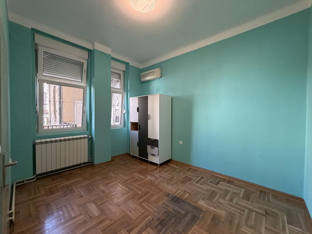 Stan na prodaju u Beogradu, Savski venac, 106m2, cena 418700 evra