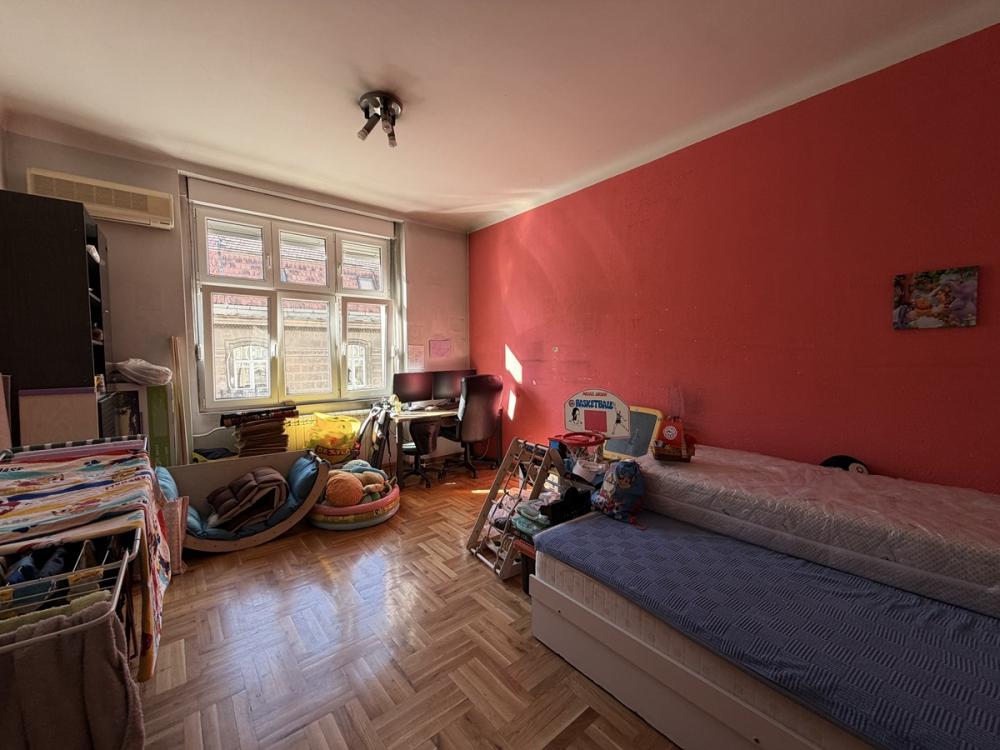 Stan na prodaju u Beogradu, Savski venac, 106m2, cena 418700 evra
