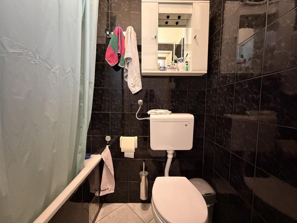 Stan na prodaju u Beogradu, Savski venac, 106m2, cena 418700 evra