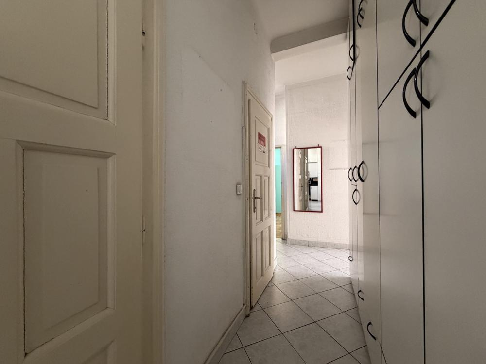 Stan na prodaju u Beogradu, Savski venac, 106m2, cena 418700 evra