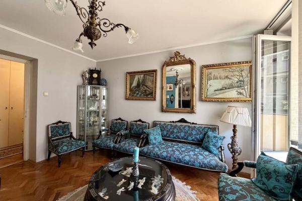 Stan na prodaju u Beogradu, Crveni Krst, troiposoban, 90m2, cena 430000 evra