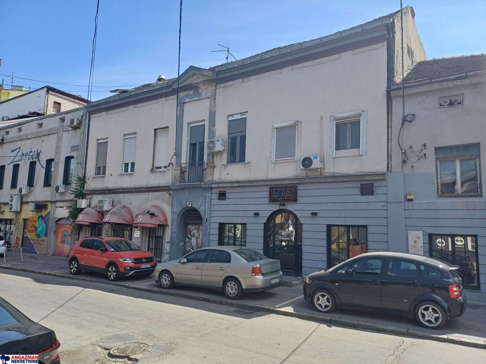 Stan na prodaju u Beogradu, Savski venac, trosoban, 73m2, cena 225000 evra