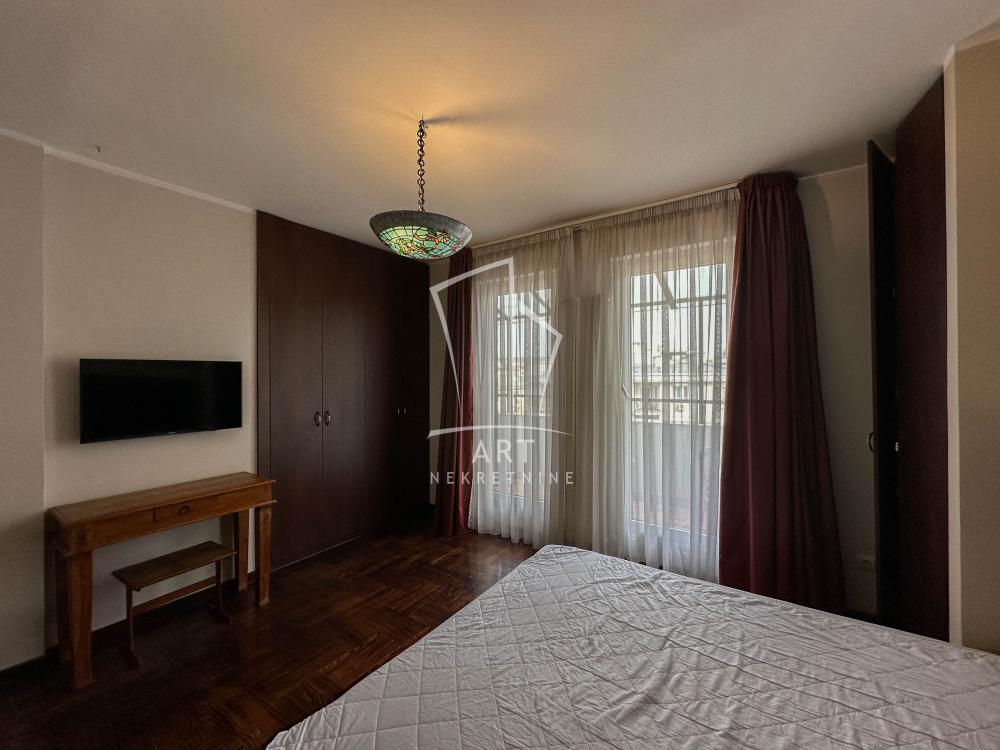 Stan na prodaju u Beogradu, Palilula, trosoban, 120m2, cena 540000 evra