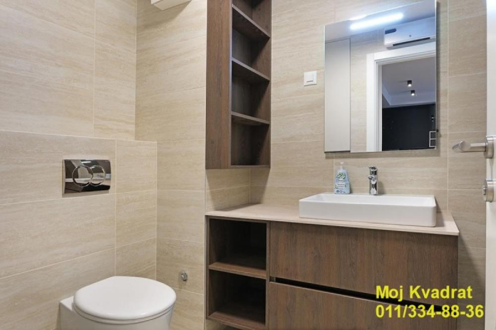Stan na prodaju u Beogradu, Novi Beograd blok 65, dvosoban, 57m2, cena 300000 evra