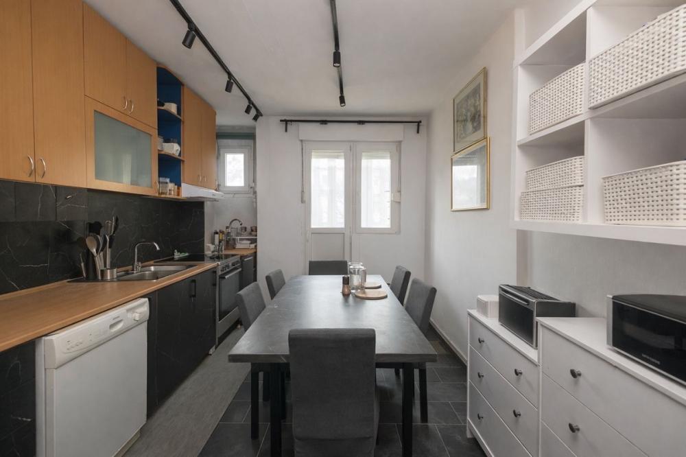 Stan na prodaju u Beogradu, Karaburma, dvosoban, 62m2, cena 167000 evra