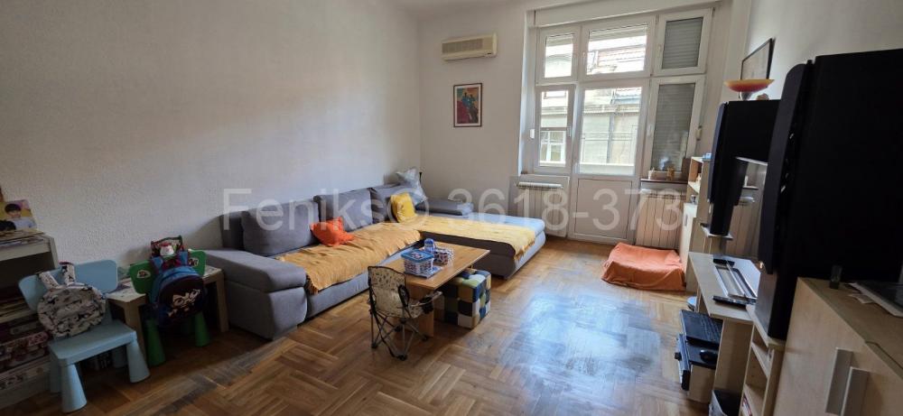 Stan na prodaju u Beogradu, Beograd (Ekonomski fakultet), cetvorosoban, 106m2, cena 418700 evra