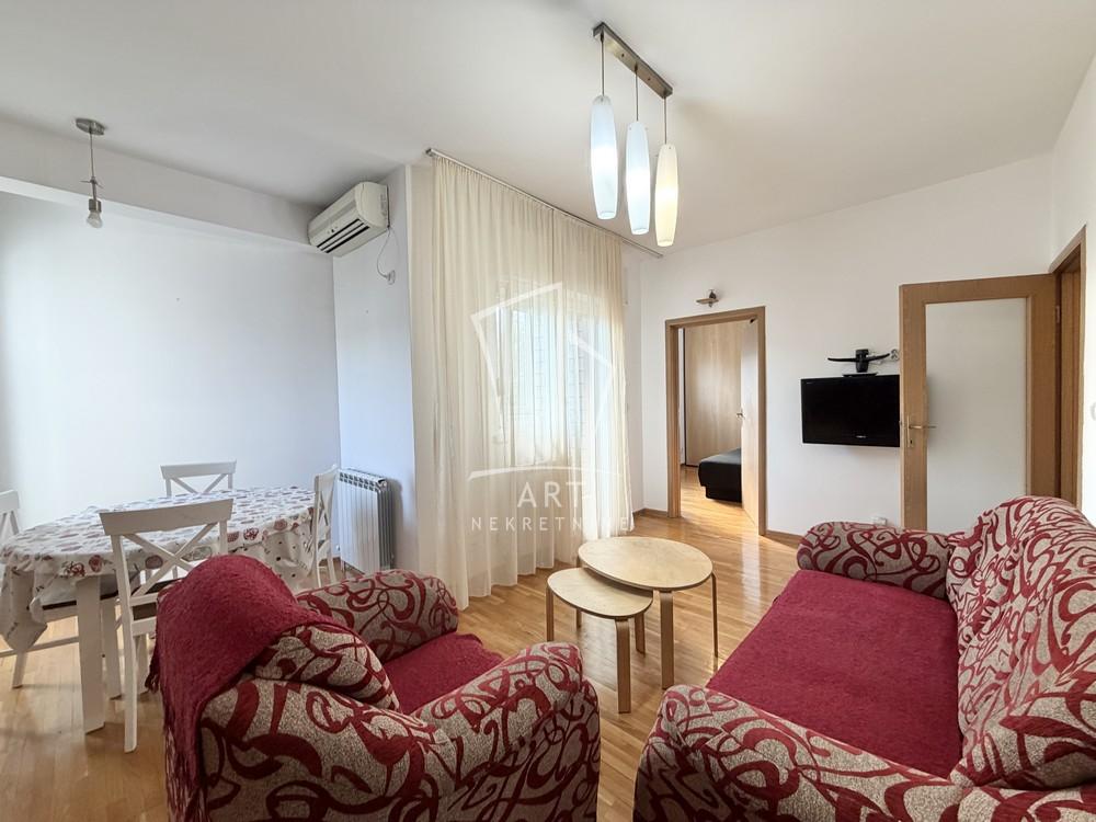 Glavna slika oglasa 273030