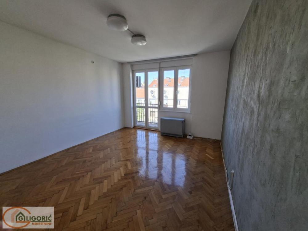 Stan na prodaju u Beogradu, Dorćol, dvosoban, 68m2, cena 289000 evra