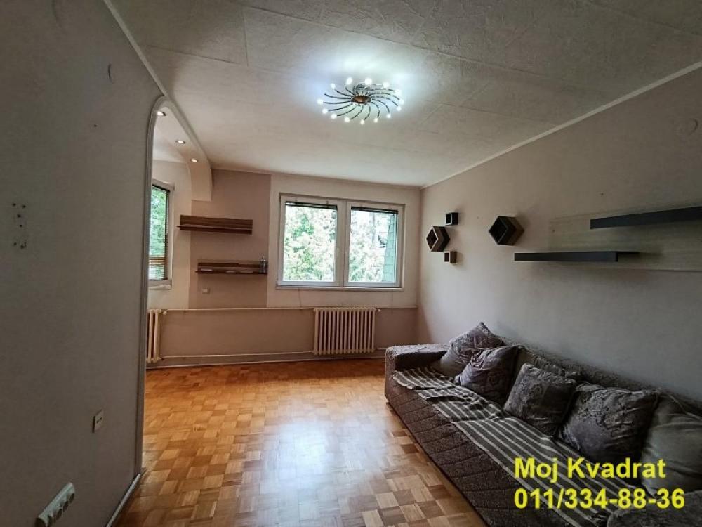 Stan na prodaju u Beogradu, Miljakovac, dvoiposoban, 60m2, cena 150000 evra