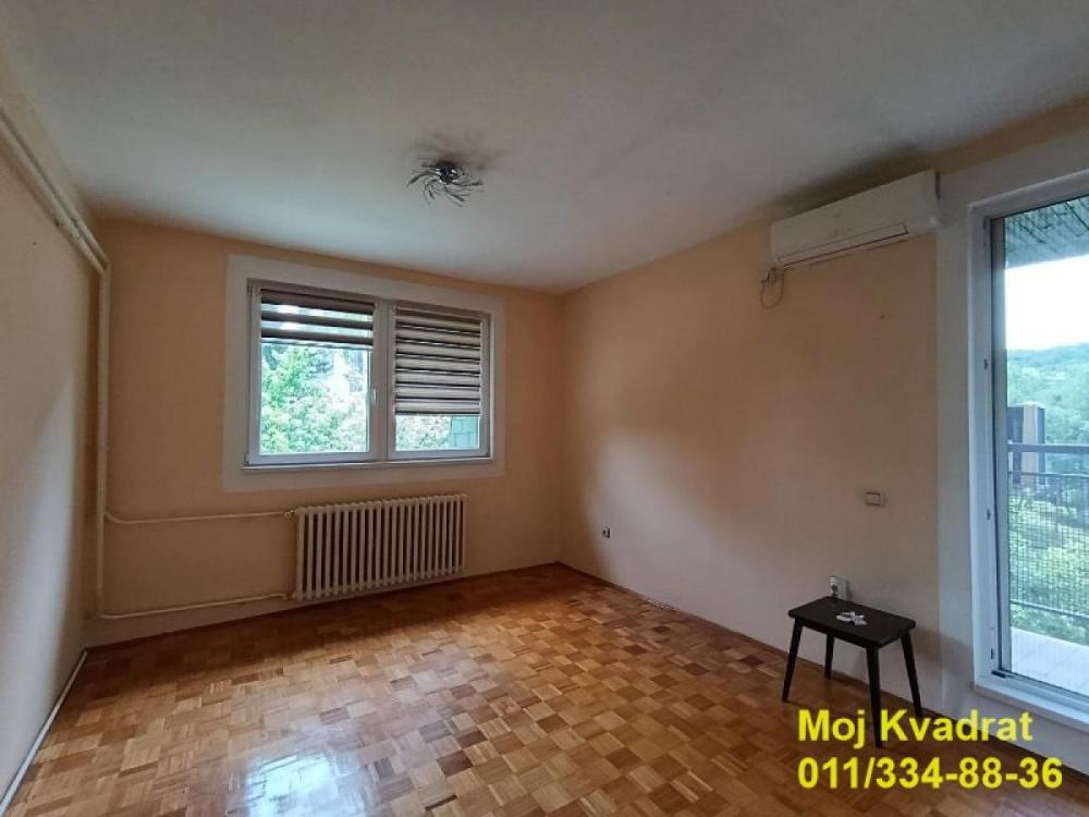 Stan na prodaju u Beogradu, Miljakovac, dvoiposoban, 60m2, cena 150000 evra