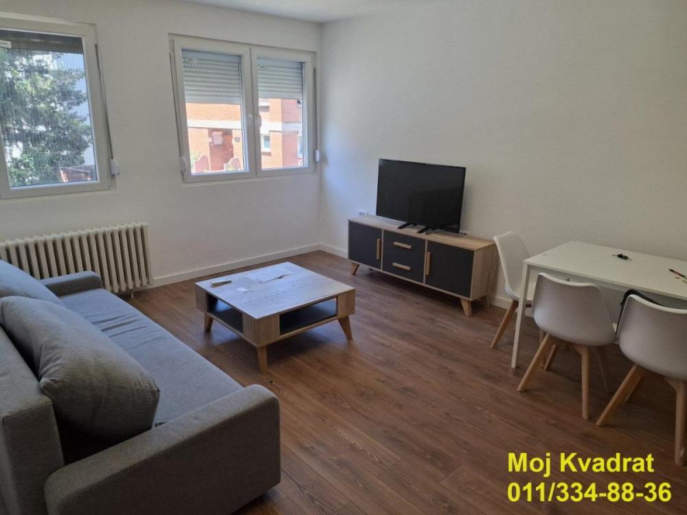 Stan na prodaju u Beogradu, Žarkovo, dvosoban, 46m2, cena 140000 evra