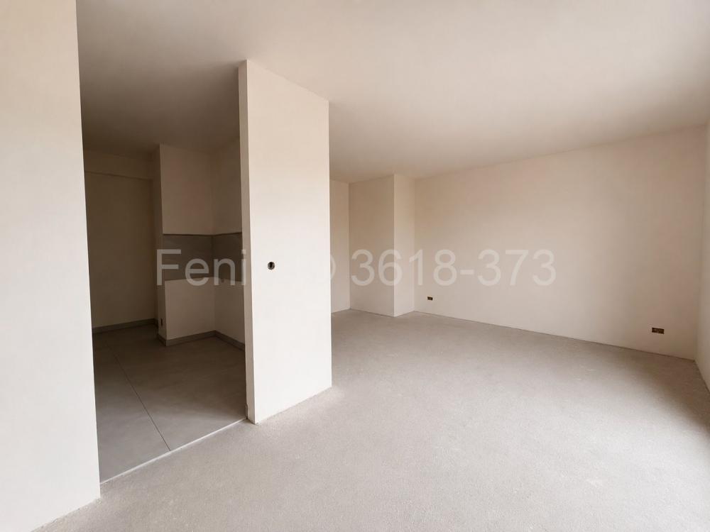 Stan na prodaju u Beogradu, Šumice, troiposoban, 84m2, cena 294385 evra