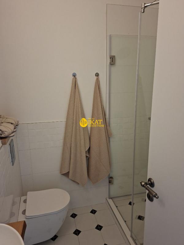 Stan na prodaju u Beogradu, Savski venac, trosoban, 110m2, cena 430000 evra