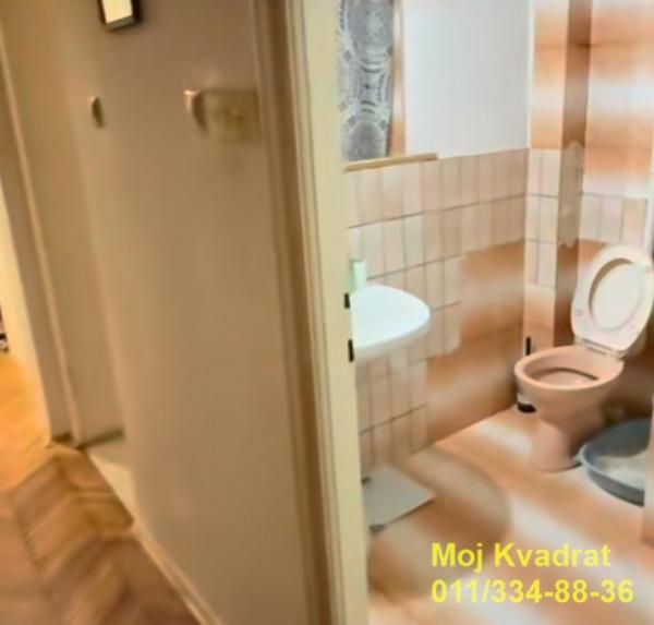 Stan na prodaju u Beogradu, Đeram pijaca, dvosoban, 50m2, cena 209000 evra