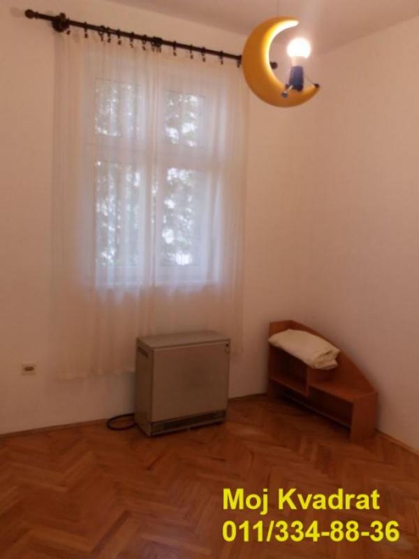 Stan na prodaju u Beogradu, Đeram pijaca, dvosoban, 50m2, cena 209000 evra