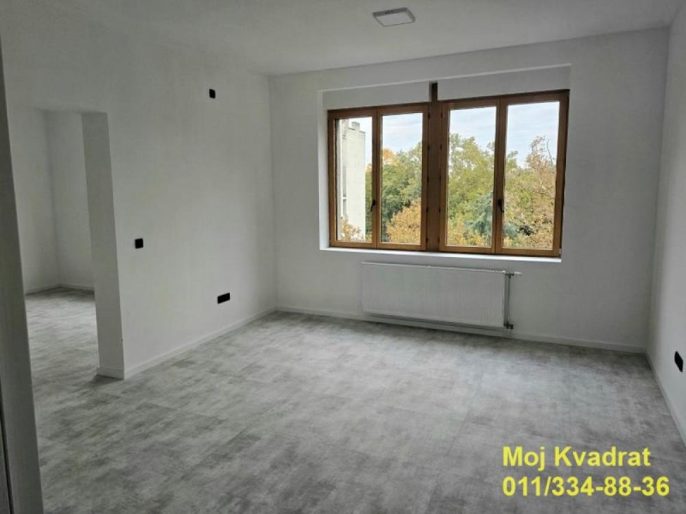 Stan na prodaju u Beogradu, Pravni fakultet, cetvorosoban, 120m2, cena 570000 evra