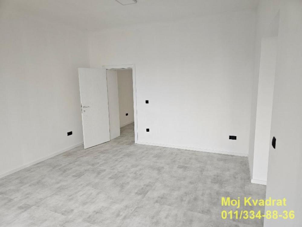 Stan na prodaju u Beogradu, Pravni fakultet, cetvorosoban, 120m2, cena 570000 evra