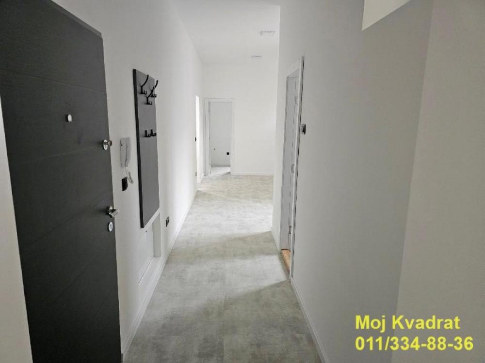 Stan na prodaju u Beogradu, Pravni fakultet, cetvorosoban, 120m2, cena 570000 evra