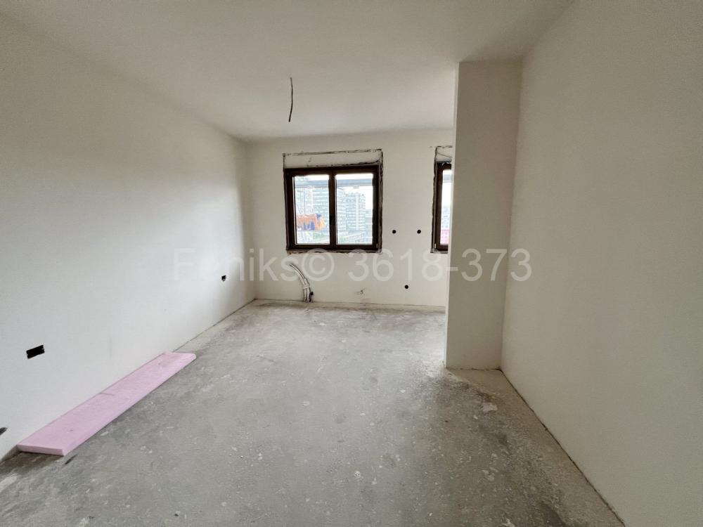 Stan na prodaju u Beogradu, Šumice, cetvorosoban, 142m2, cena 468600 evra